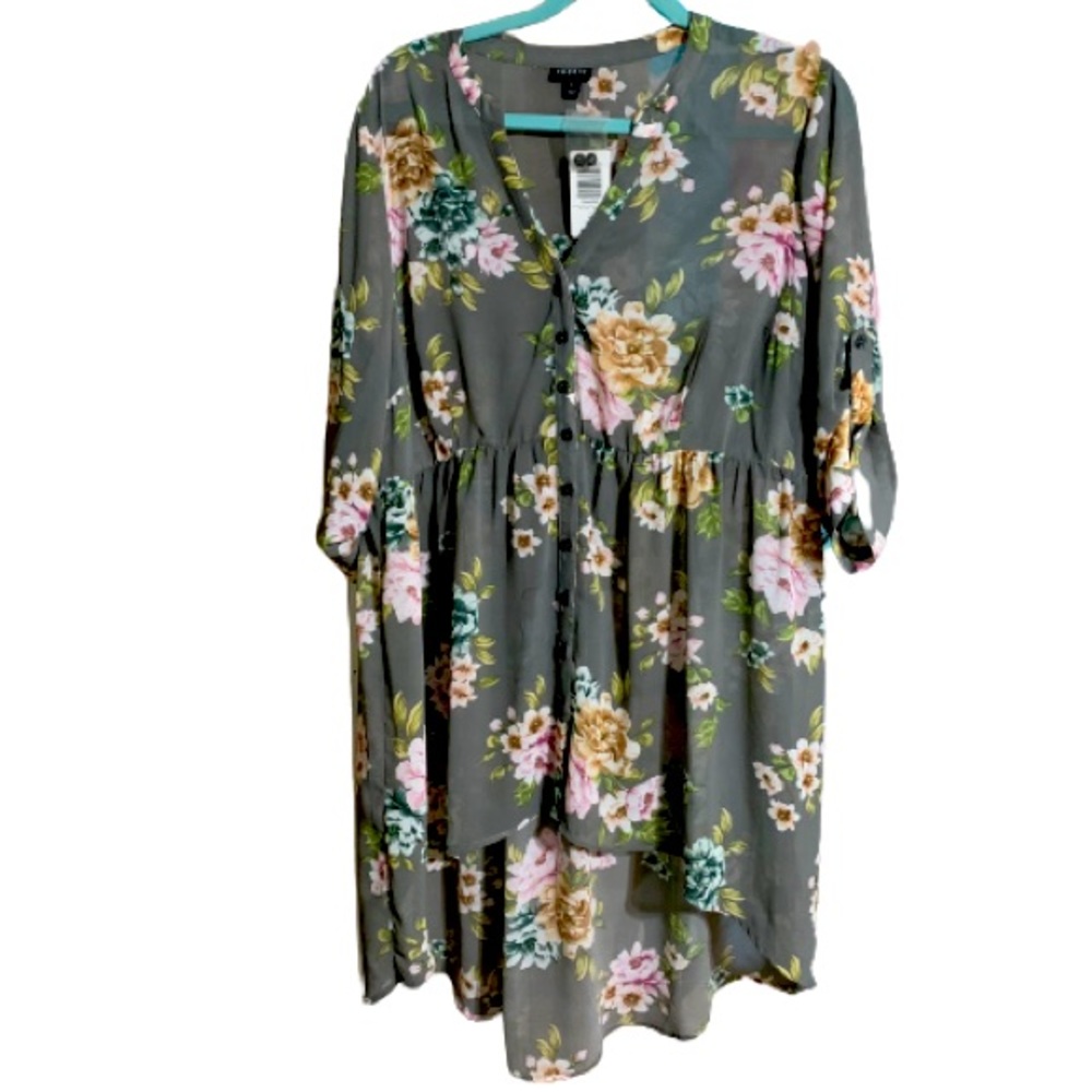 Torrid, Women’s Lightweight Floral Top